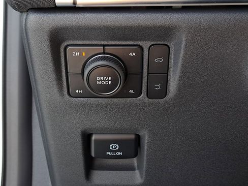 New 2025 Ford Expedition Platinum w/ Stealth Performance Package image 26