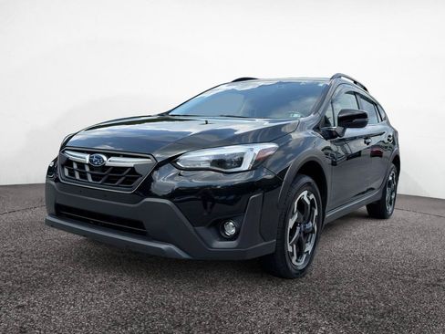 Used 2021 Subaru Crosstrek 2.5i Limited w/ Moonroof Package 2 AWD/4WD image 3