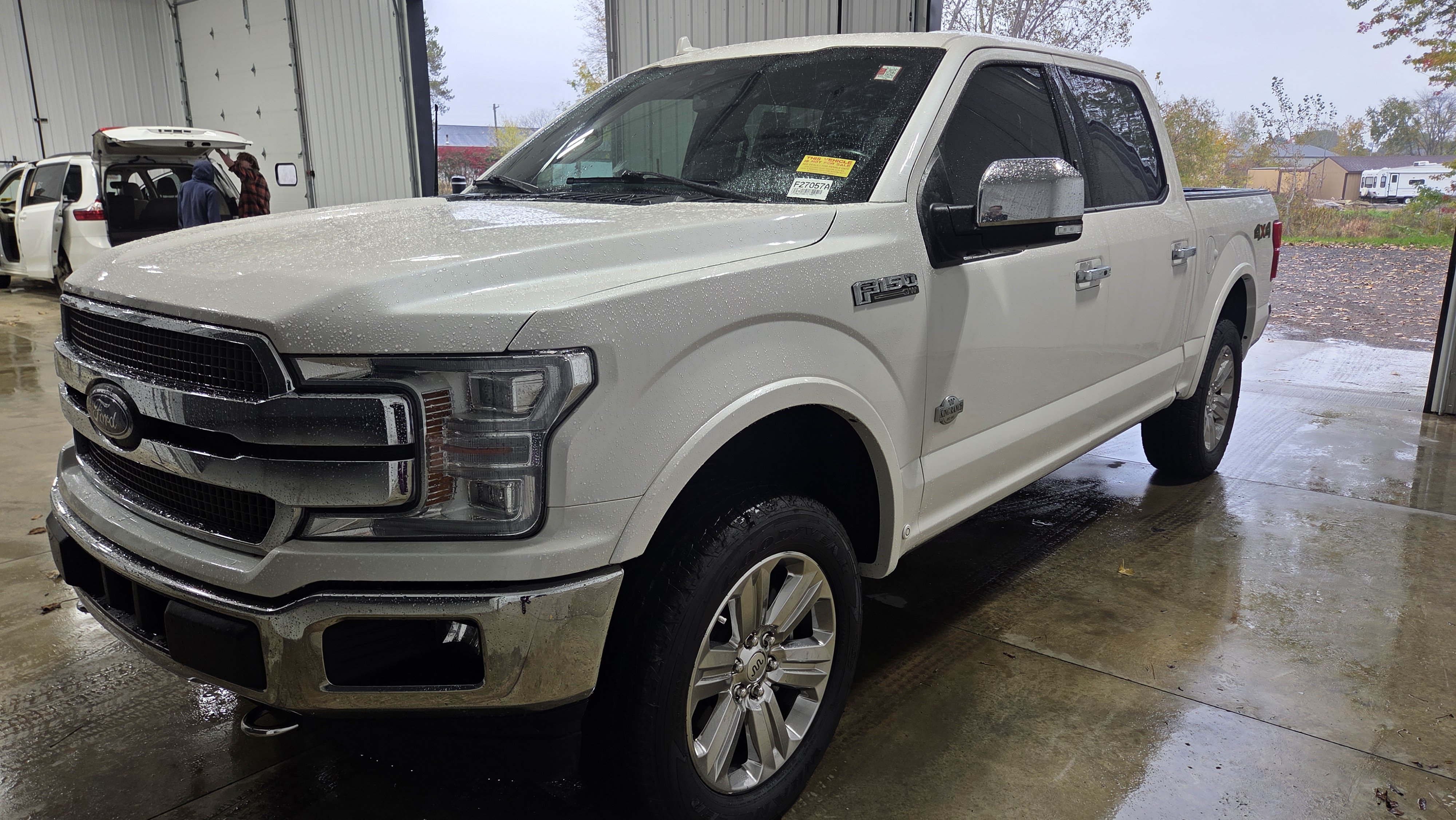 Used 2019 Ford F150 King Ranch w/ Equipment Group 601A Luxury AWD/4WD image 3