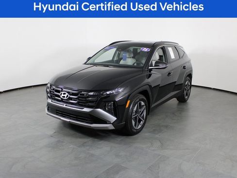 Certified 2025 Hyundai Tucson SEL image 2