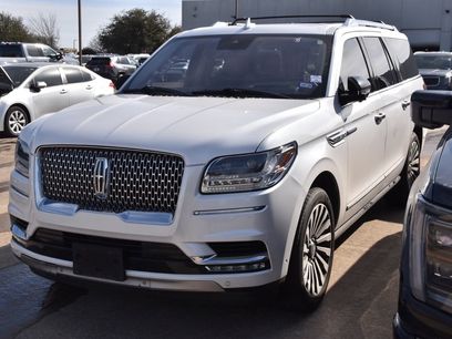 Used 2018 Lincoln Navigator L Reserve w/ Technology Package