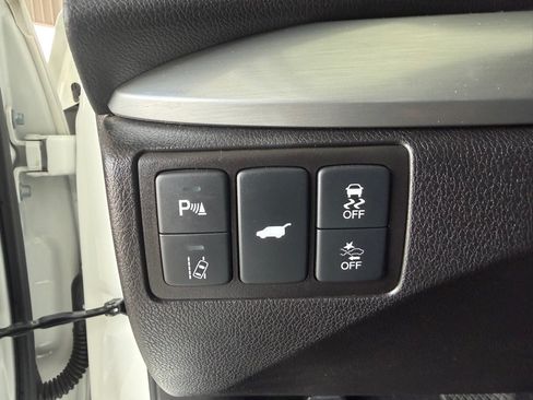 Used 2017 Acura RDX FWD w/ Advance Package image 18
