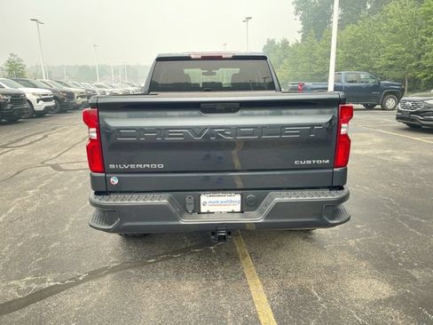 Certified 2020 Chevrolet Silverado 1500 Custom w/ Custom Value Package AWD/4WD image 29