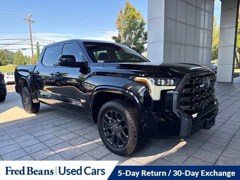 Used 2023 Toyota Tundra Platinum AWD/4WD image 2