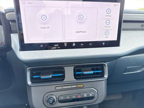 New 2026 Ford Maverick XLT image 9