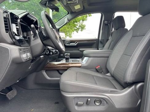 New 2026 GMC Sierra 1500 Elevation w/ Preferred Package AWD/4WD image 15