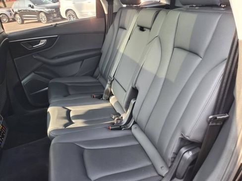 Used 2023 Audi Q7 3.0T Prestige w/ Prestige Package AWD/4WD image 35