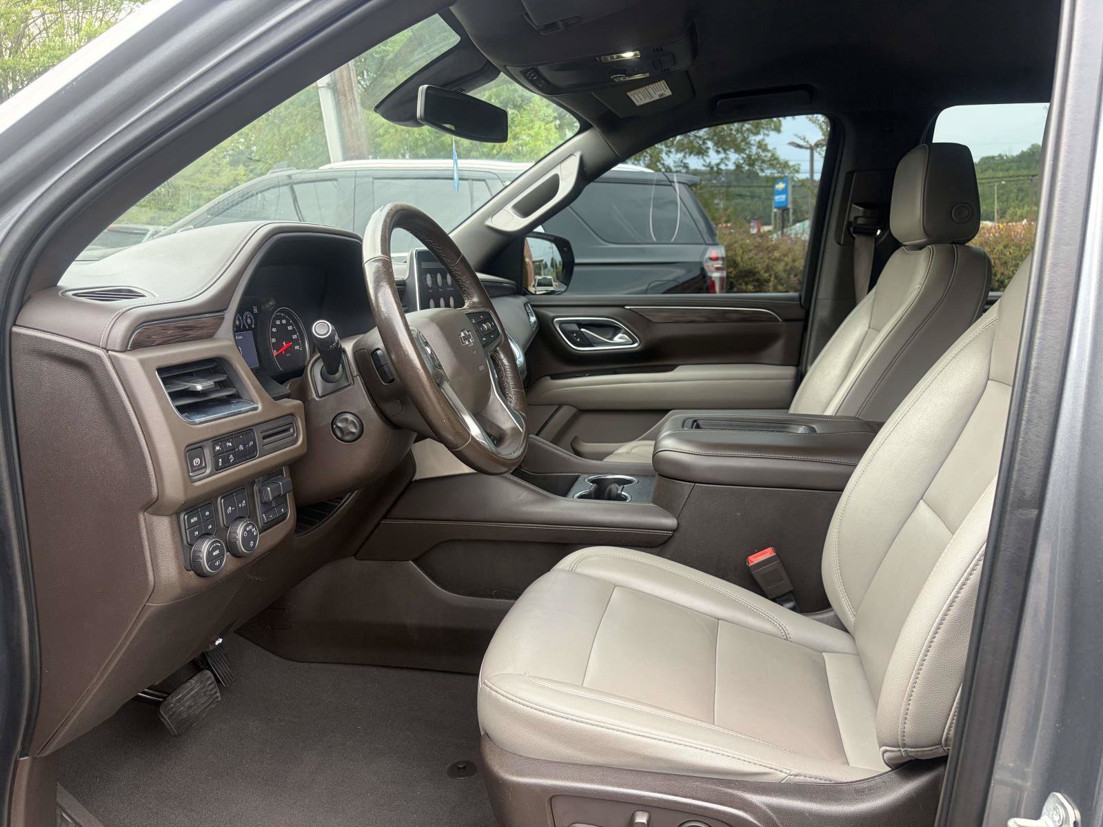 Used 2021 Chevrolet Tahoe Z71 AWD/4WD image 4
