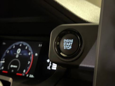 Used 2026 Toyota Tacoma SR5 AWD/4WD image 26