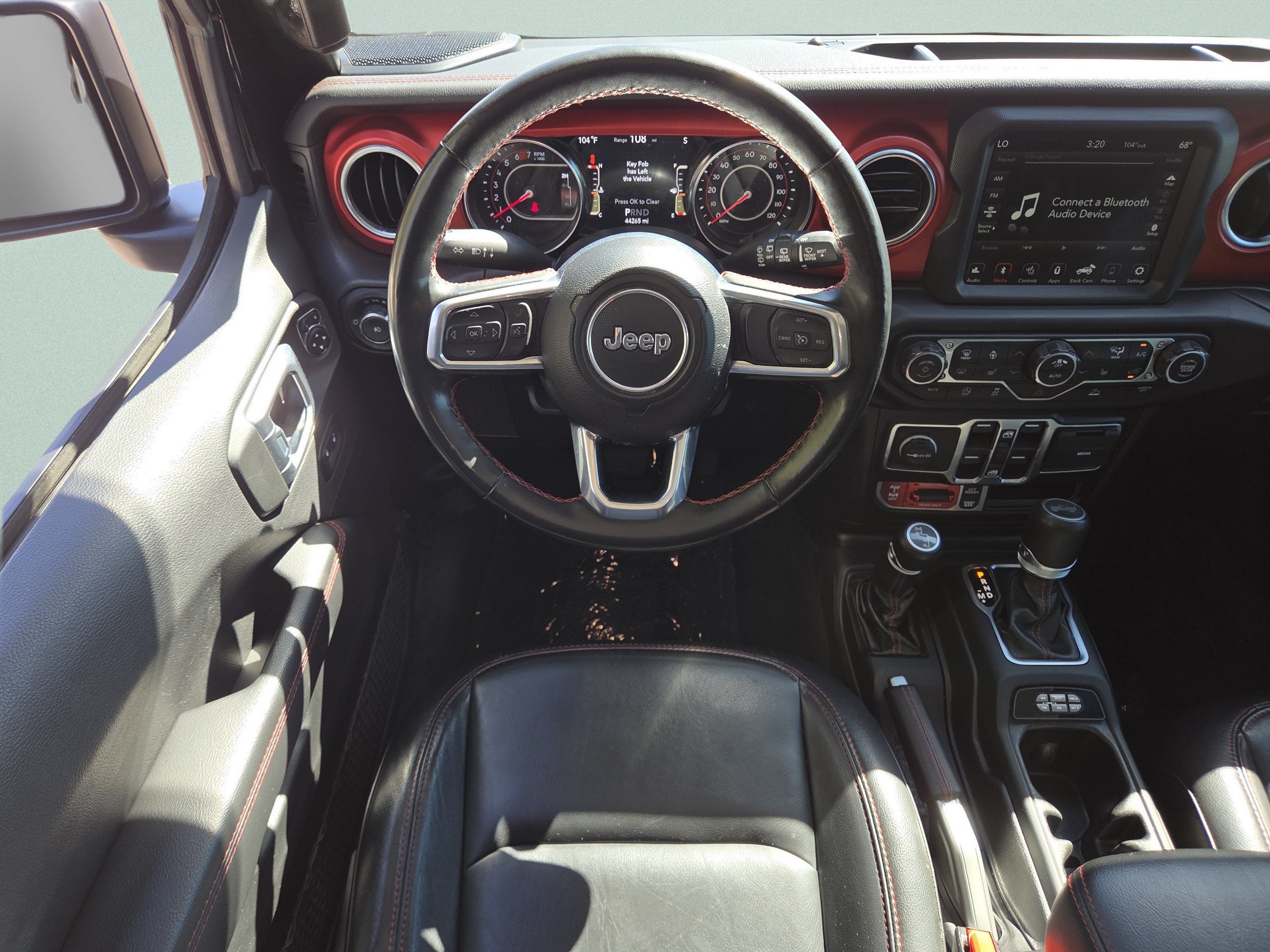 Used 2022 Jeep Wrangler Unlimited Rubicon w/ Cold Weather Group AWD/4WD image 4