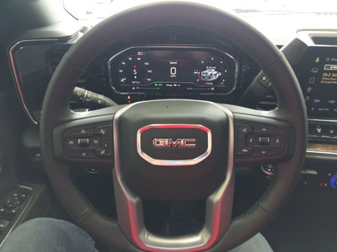 Used 2025 GMC Sierra 2500 SLE w/ SLE Value Package; image 42