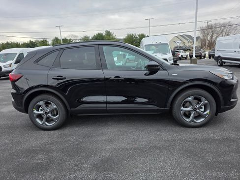 New 2026 Ford Escape ST-Line Select image 13