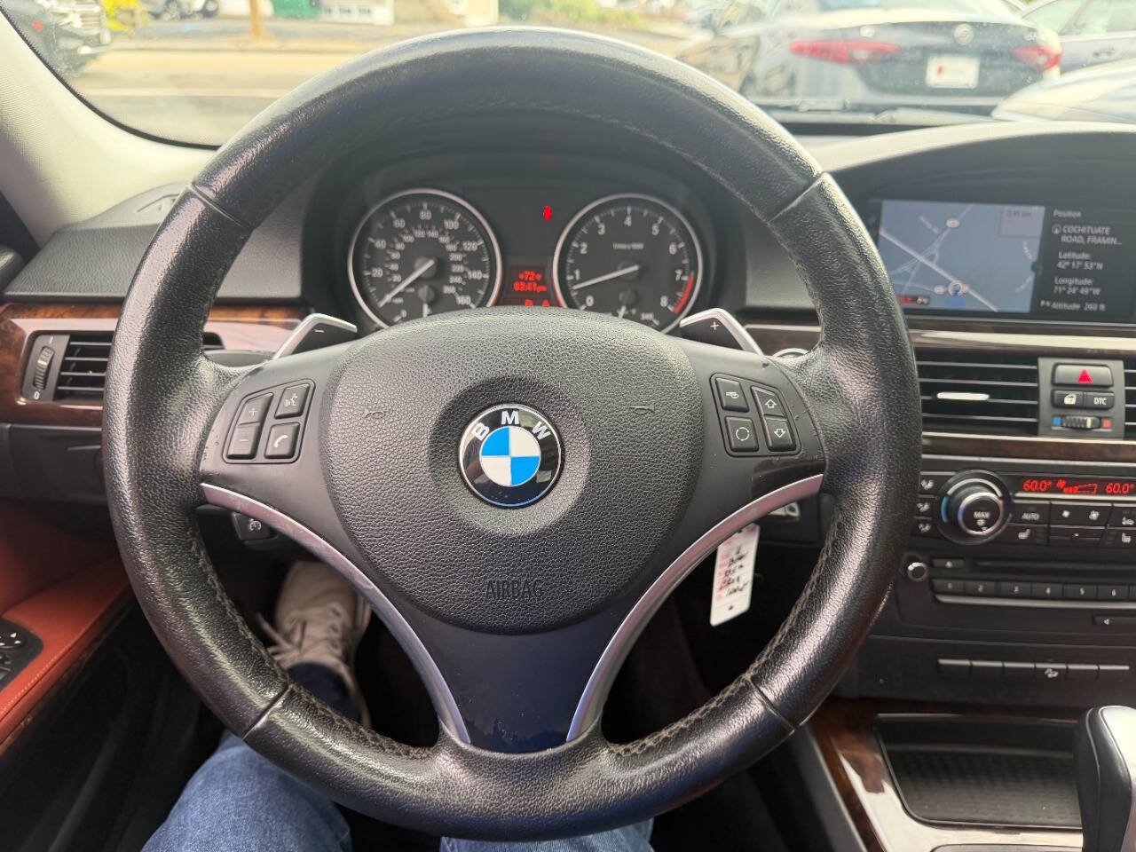 Used 2011 BMW 335i xDrive Sedan AWD/4WD image 28