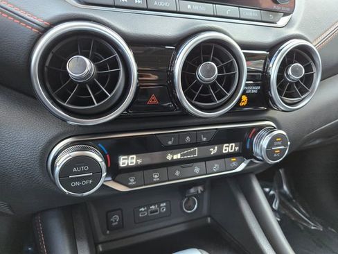 New 2025 Nissan Sentra SR w/ SR Premium Package image 19