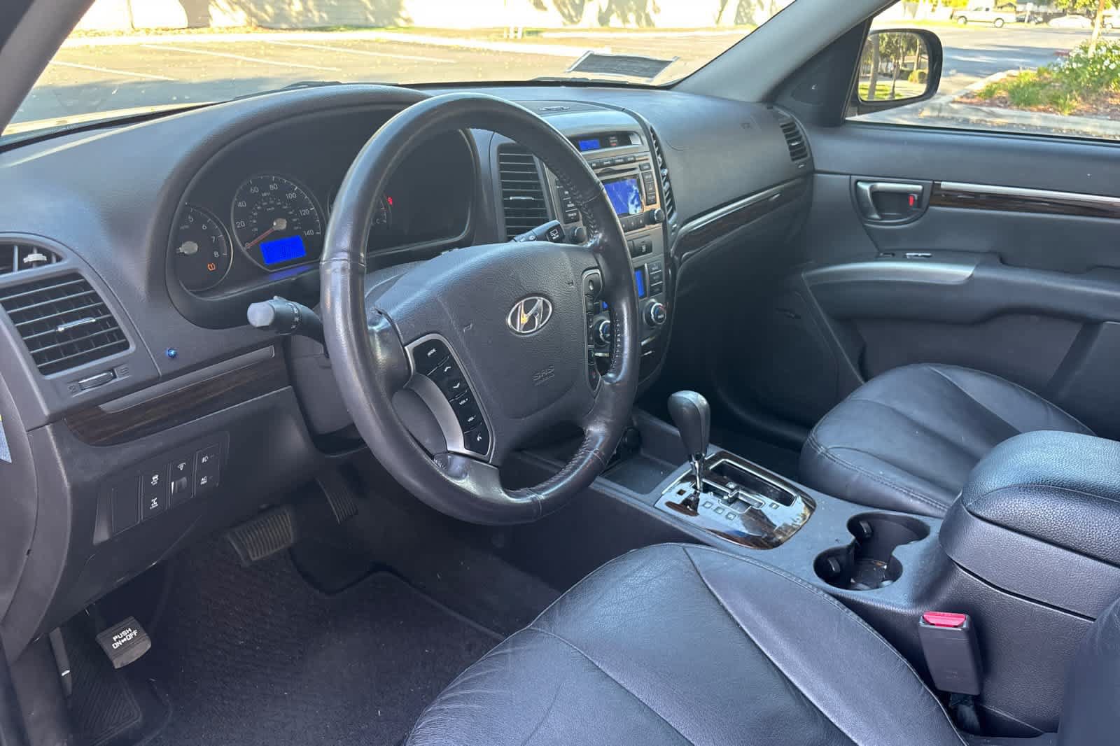 Used 2011 Hyundai Santa Fe Limited AWD/4WD image 14