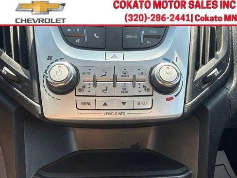 Used 2017 Chevrolet Equinox LT w/ Convenience Package AWD/4WD image 22