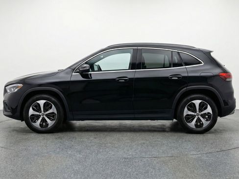 Used 2025 Mercedes-Benz GLA 250 image 5