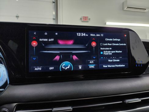 Used 2024 Hyundai Palisade Calligraphy image 58