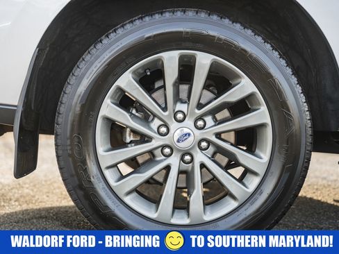 Used 2019 Ford Expedition Limited w/ Equipment Group 301A image 23