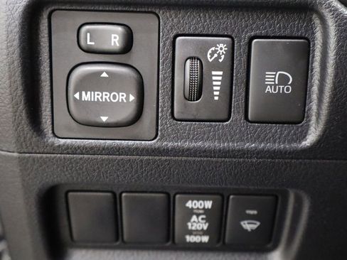 Used 2024 Toyota 4Runner TRD Off-Road image 16