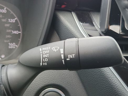 Used 2025 Toyota Corolla SE FWD image 25