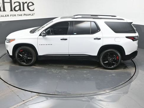 Used 2021 Chevrolet Traverse Premier w/ Redline Edition image 43