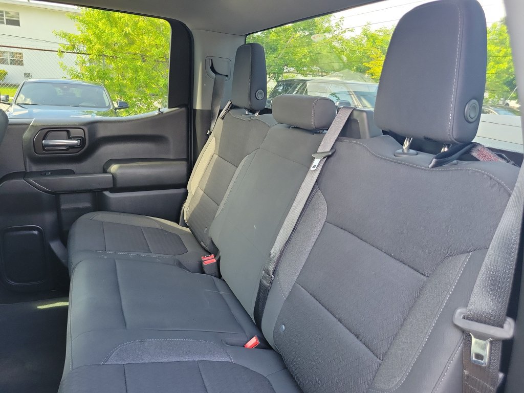 Used 2022 Chevrolet Silverado 1500 LT AWD/4WD image 15