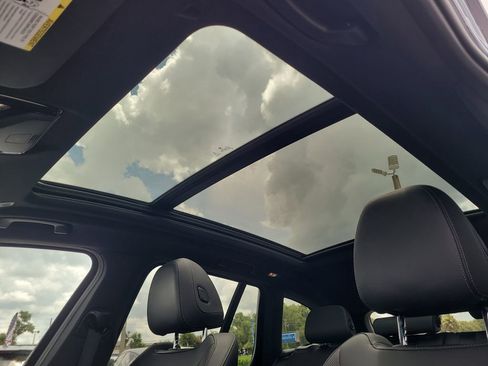 Used 2023 BMW X3 xDrive30i image 16