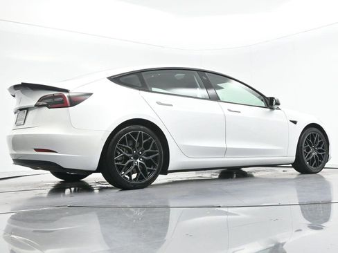 Used 2021 Tesla Model 3 Standard Range Plus RWD image 43