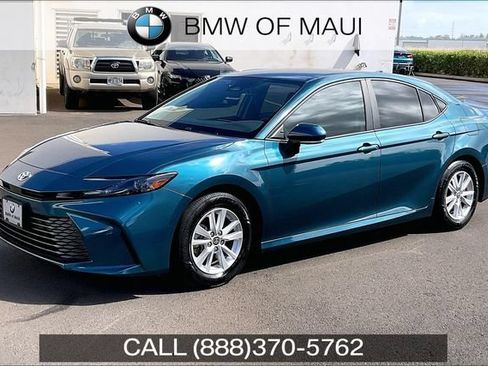 Used 2025 Toyota Camry LE FWD image 1