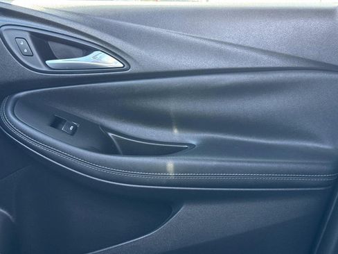 Used 2022 Buick Encore GX Essence w/ Advanced Technology Package image 27