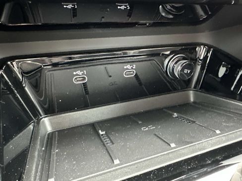 Used 2025 Audi Q5 Premium Plus AWD/4WD image 20