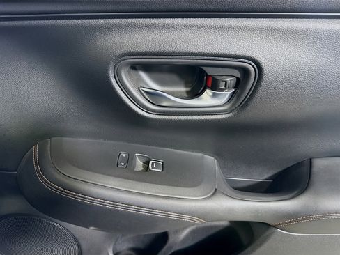 Used 2023 Honda HR-V Sport image 31