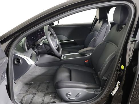 Used 2024 Lucid Air Touring AWD/4WD image 30