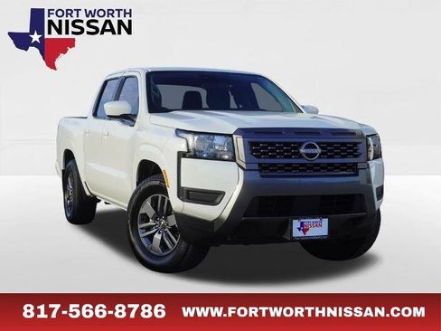 Certified 2025 Nissan Frontier SV w/ Tow Package RWD image 1