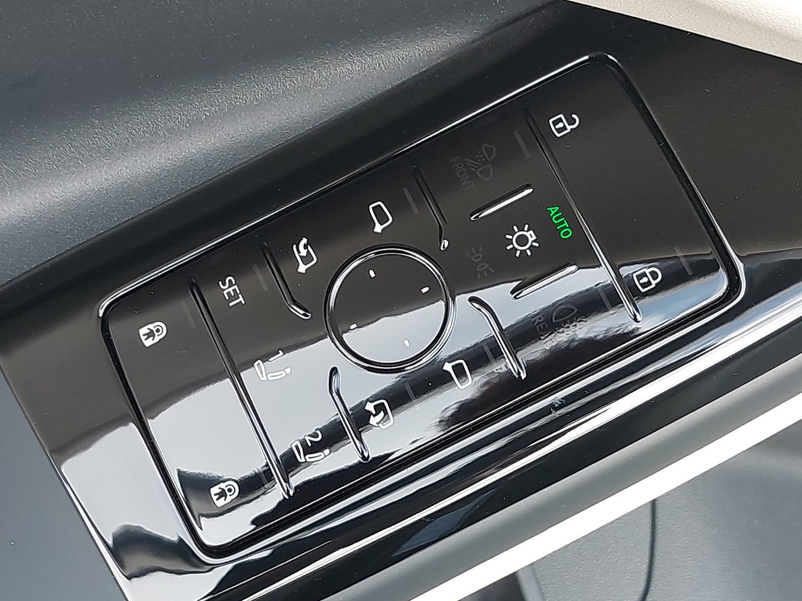 New 2027 Audi Q6 e-tron Premium AWD/4WD image 31