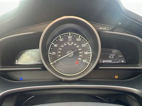 Used 2017 MAZDA MAZDA3 Touring w/ Popular Equipment Package image 10