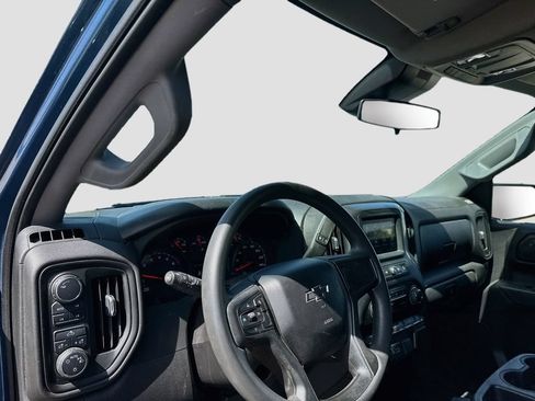 Used 2024 Chevrolet Silverado 1500 Custom Trail Boss w/ Turbomax Blackout Package AWD/4WD image 11