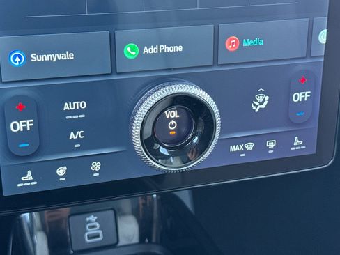 Used 2025 Ford Mustang Mach-E Premium AWD/4WD image 20
