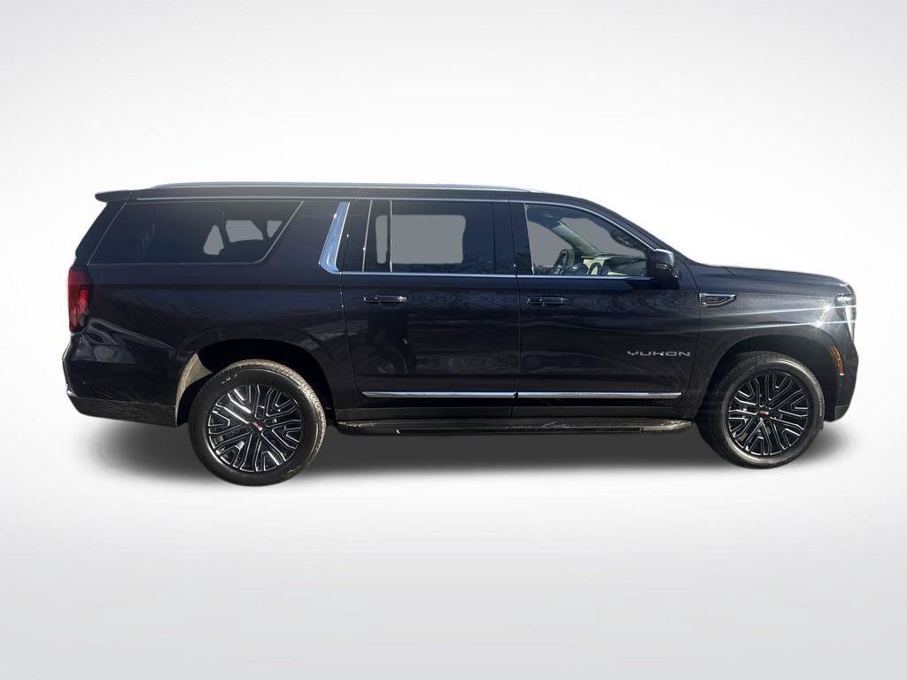 New 2026 GMC Yukon XL Elevation AWD/4WD image 32
