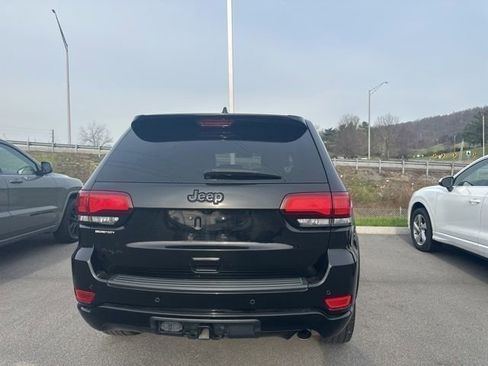 Used 2021 Jeep Grand Cherokee Laredo X image 20