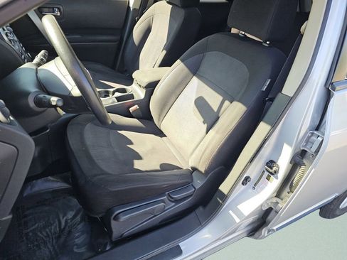 Used 2013 Nissan Rogue S w/ Special Edition Pkg AWD/4WD image 6