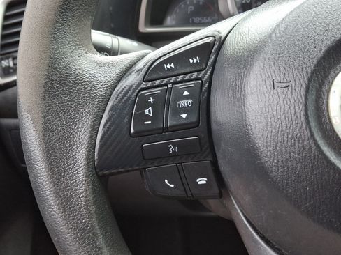 Used 2015 MAZDA MAZDA3 i Sport FWD image 19