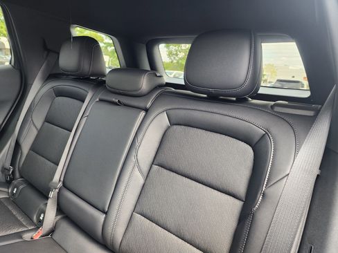 New 2026 Chevrolet Equinox LT w/ Convenience Package II image 13