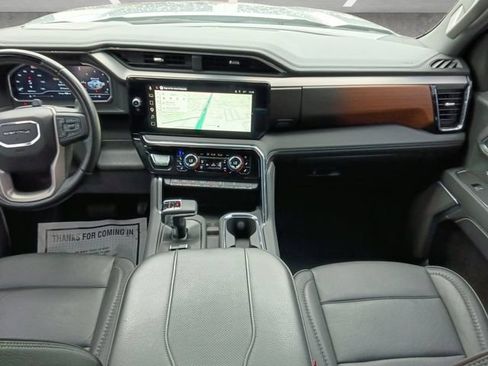 Used 2025 GMC Sierra 1500 Denali AWD/4WD image 20