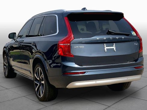 Used 2022 Volvo XC90 T6 Momentum w/ Advanced Package AWD/4WD image 12