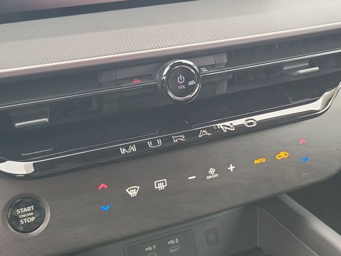 Certified 2025 Nissan Murano SV FWD image 30