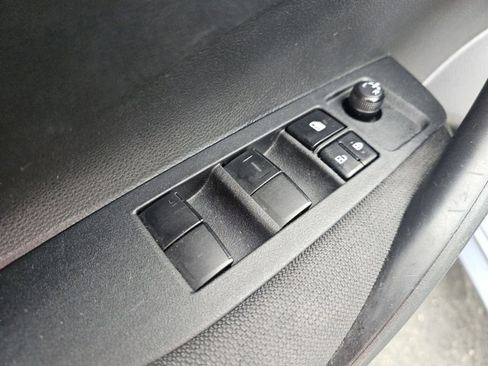 Used 2023 Toyota Corolla LE image 28