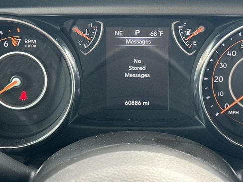 Used 2022 Jeep Wrangler Unlimited Sport AWD/4WD image 27