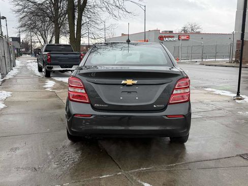 Used 2019 Chevrolet Sonic Premier image 6